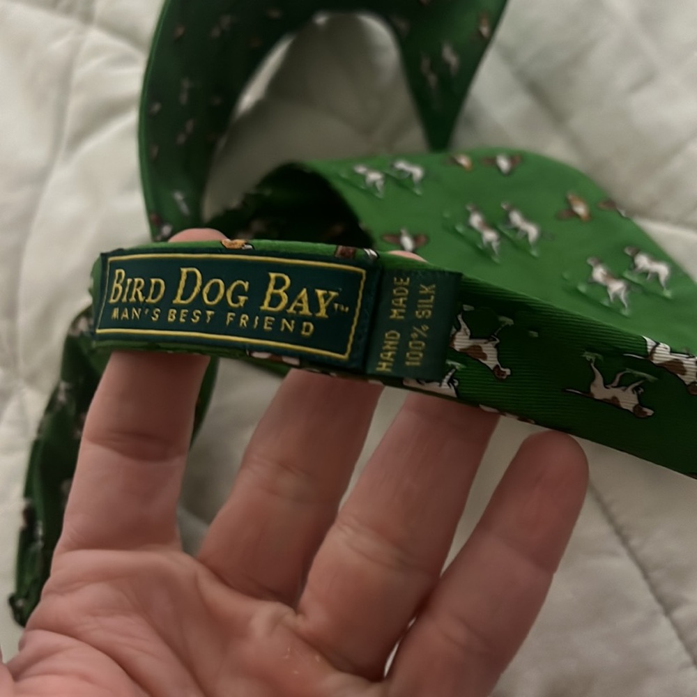 Bird Dog Bay Bow Tie - hunting dogs and pheasants - Picture 10 of 13